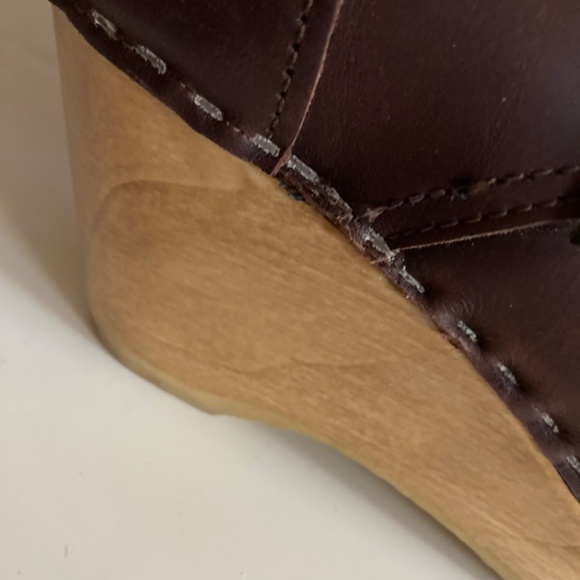 No. 6 Deep Malbec Lace up W/Kiltie Clog Boots Women’s Size 38 Beautiful! - Picture 9 of 12